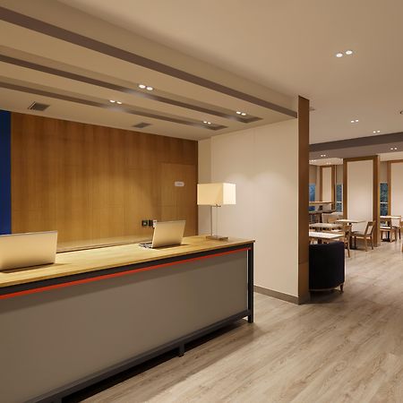 Holiday Inn Express Pune Pimpri By Ihg Bagian luar foto