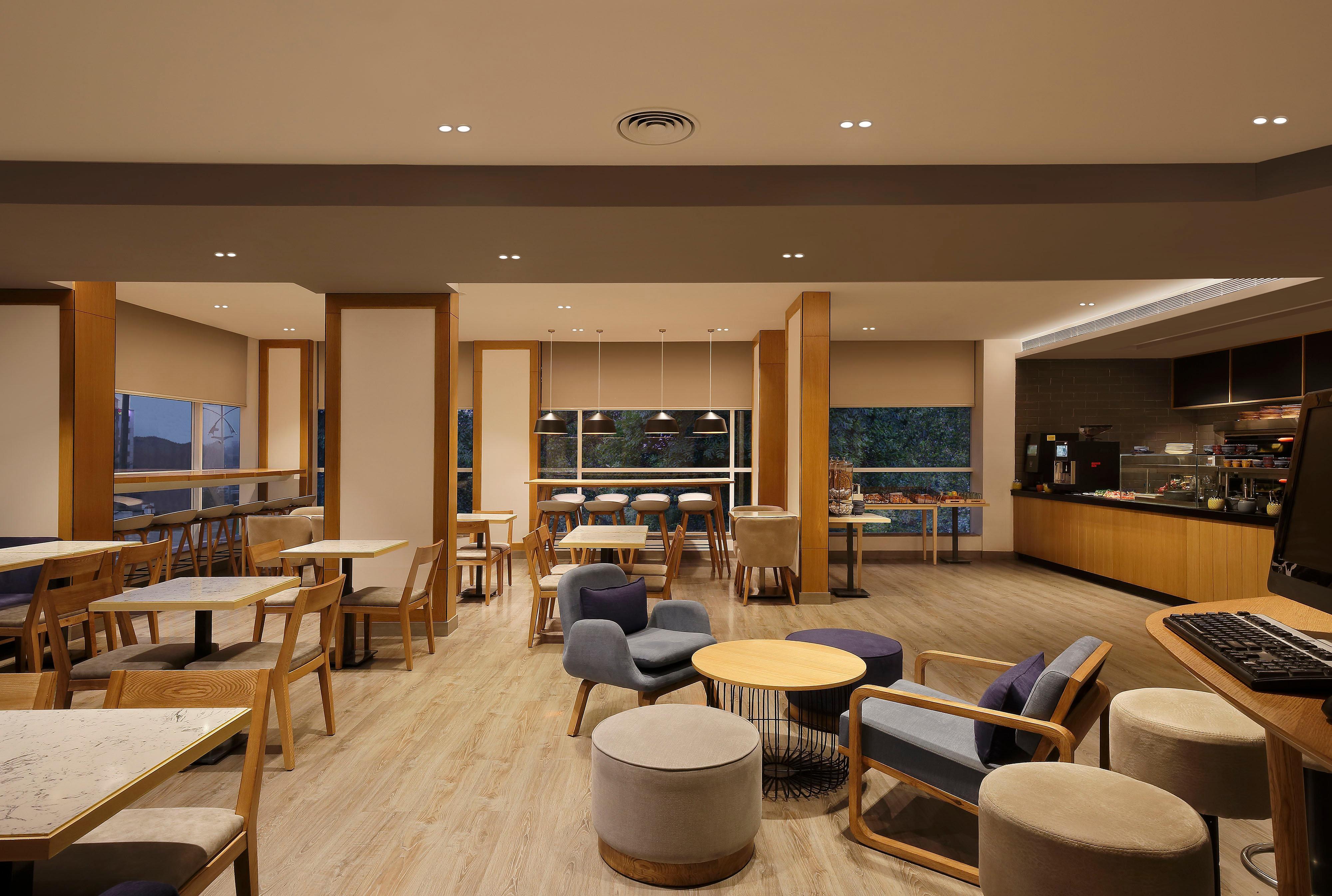 Holiday Inn Express Pune Pimpri By Ihg Bagian luar foto